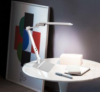 Светильник настольный Camelion KD-831 C01 белый LED